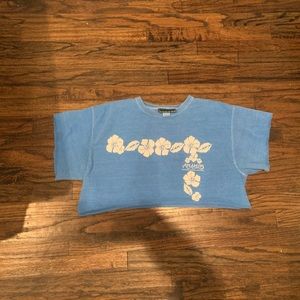 Cropped blue Atlantis Tee